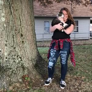 Meet your Posher, Lexie